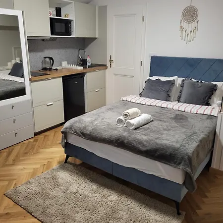 Center Апартаменты *